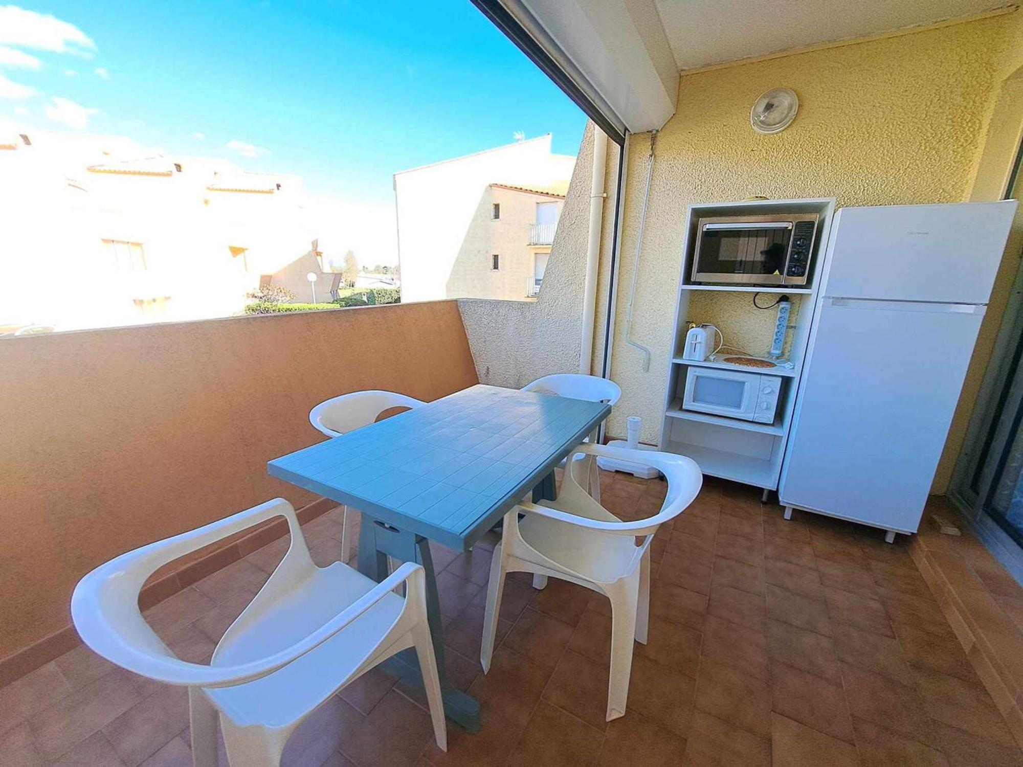 Cosy 4 Pers Avec Terrasse, Parking Securise, Proche Commerces A - Fr-1-326-591 * Marseillan (Herault)